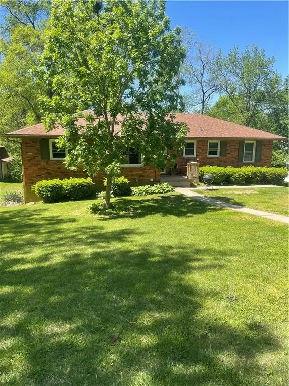 1212 Lake Road, Liberty, MO 64068 - #1