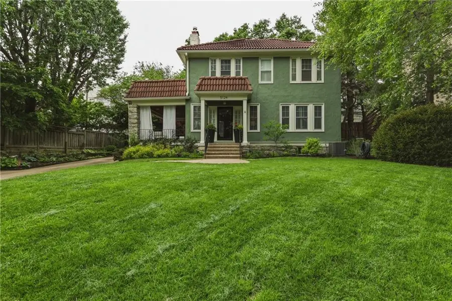 5124 Brookside Boulevard, Kansas City, MO 64112 - #3