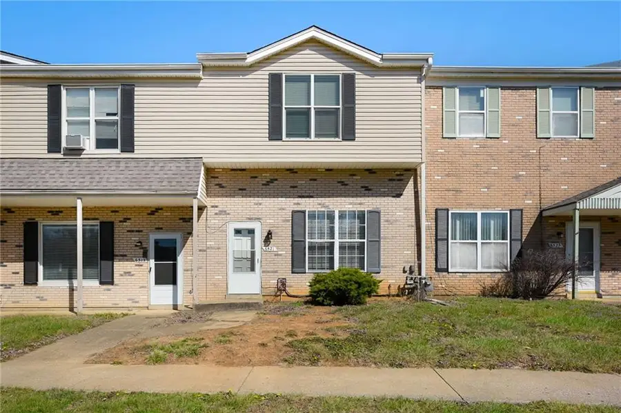 6521 E 128th Street, Grandview, MO 64030 - #2