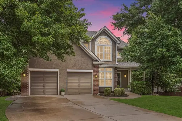 9119 N Camden Avenue, Kansas City, MO 64154