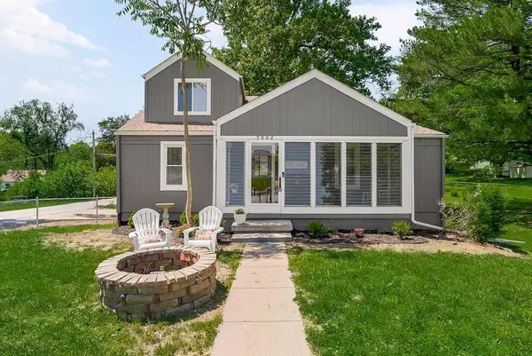 5002 N Chelsea Avenue, Kansas City, MO 64119