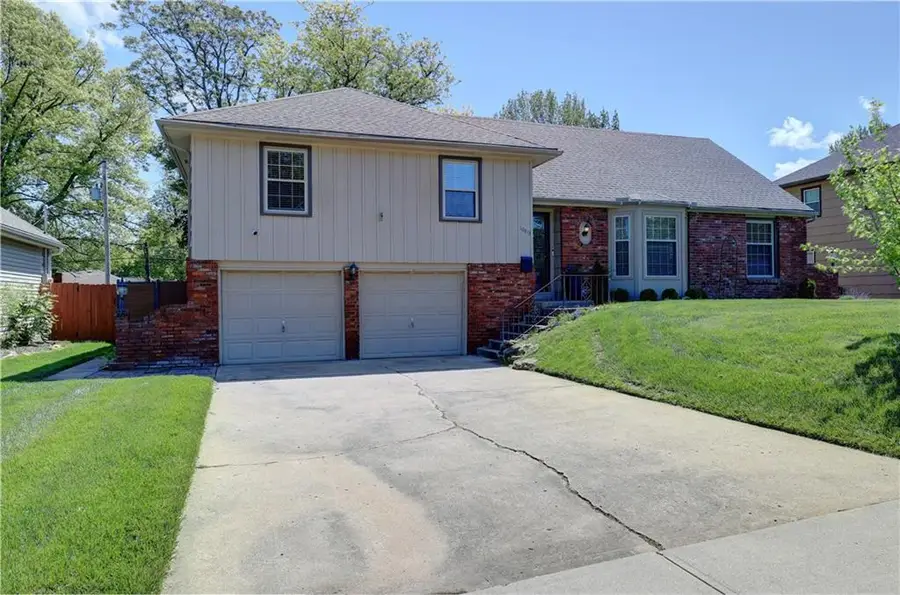 10813 Beacon Avenue, Kansas City, MO 64134 - #2