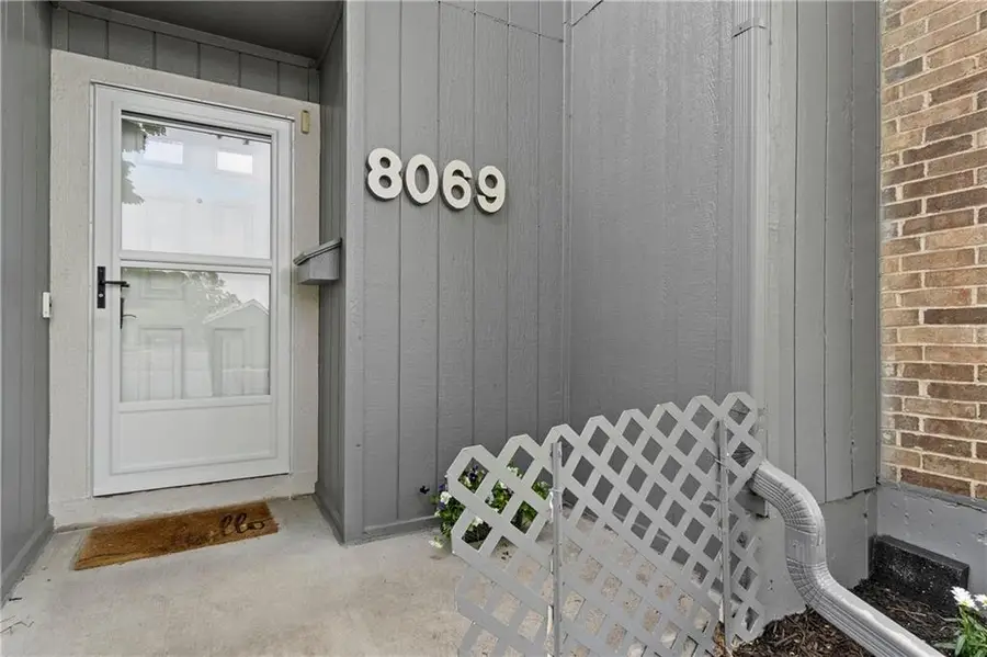 8069 Monrovia Street, Lenexa, KS 66215 - #3