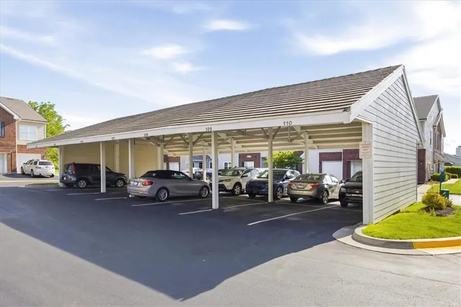 11617 Tomahawk Creek Parkway #F, Leawood, KS 66211 - #2