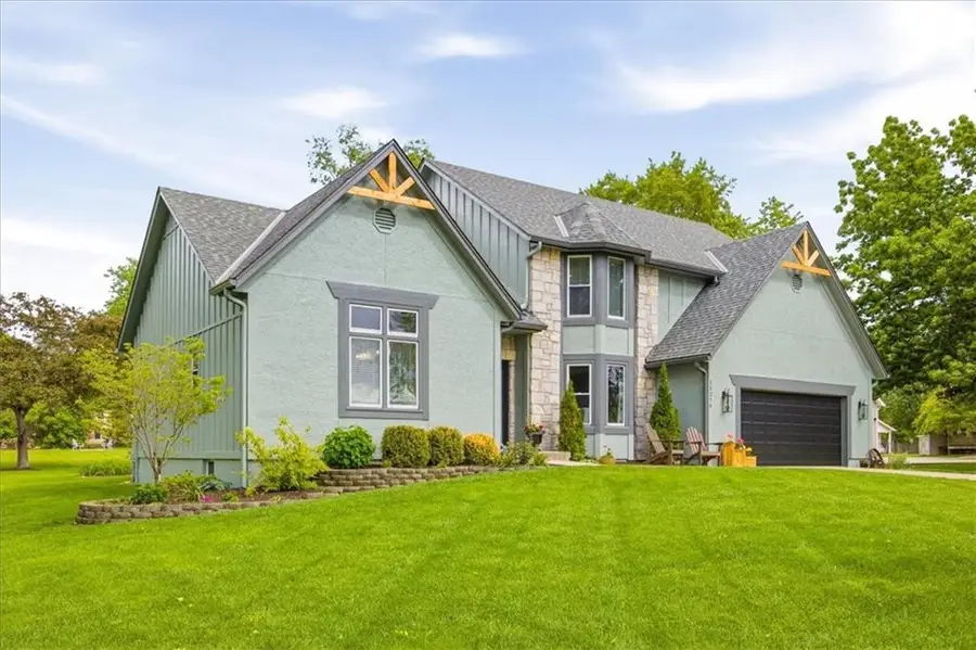15275 Long Street, Overland Park, KS 66221 - #3