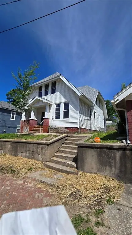 1111 N 18th Street, Saint Joseph, MO 64501 - #1