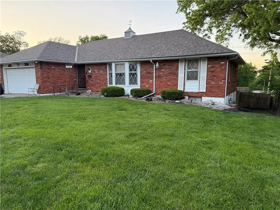 12162 E 39th Terrace S, Independence, MO 64052 - #2