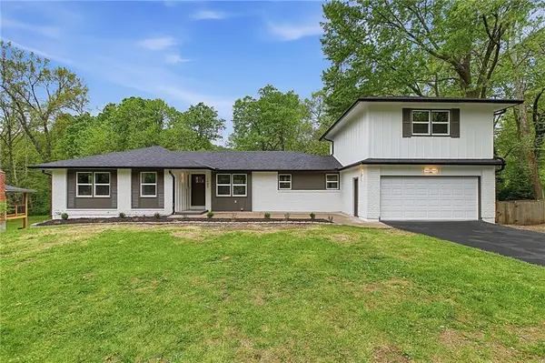 1480 Hemlock Drive, Liberty, MO 64068