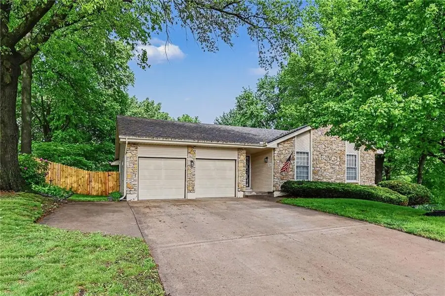 1026 NE 97th Place, Kansas City, MO 64155 - #2