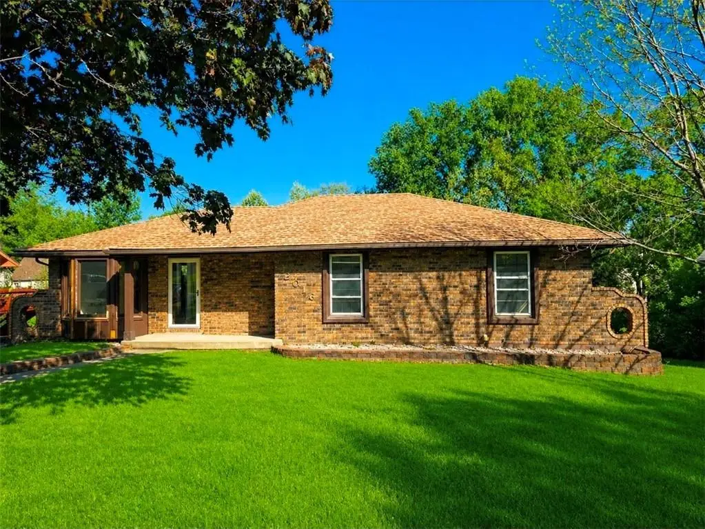 2016 N Lazy Branch Road, Independence, MO 64058 - #1