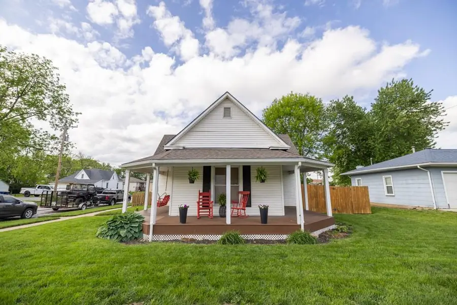 205 S Mill Street, Smithville, MO 64089 - #2