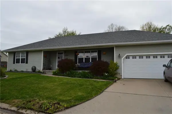 1200 Woods Drive, Sedalia, MO 65301