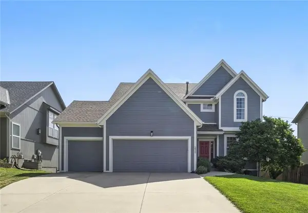 5825 Millbrook Street, Shawnee, KS 66218