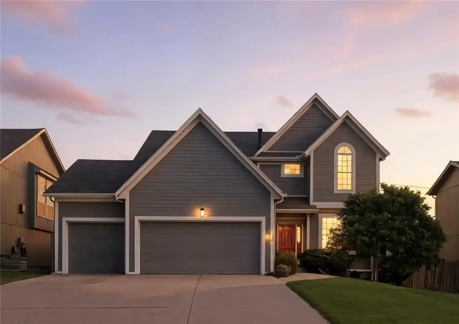 5825 Millbrook Street, Shawnee, KS 66218 - #2