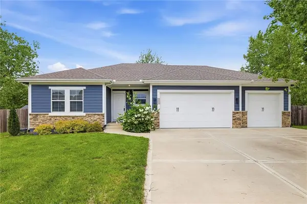 1401 Rylee Court, Raymore, MO 64083