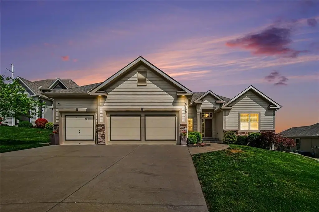 9409 N Wayne Court, Kansas City, MO 64155 - #1