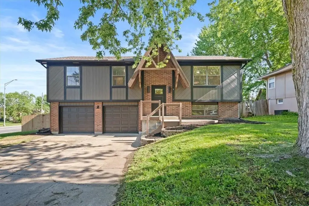 332 Flagstone Drive, Lees Summit, MO 64063 - #1