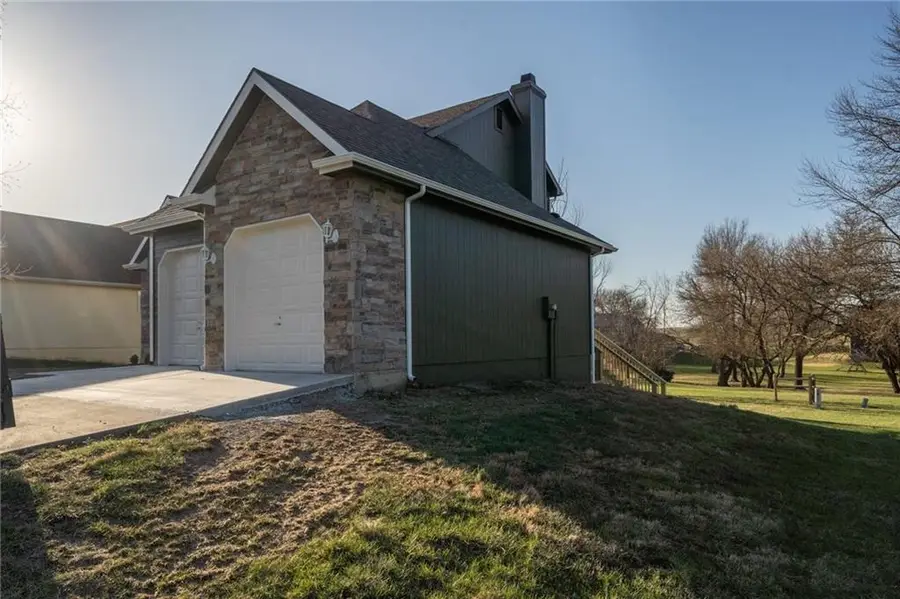 121 Hillside Drive, Baldwin City, KS 66006 - #3