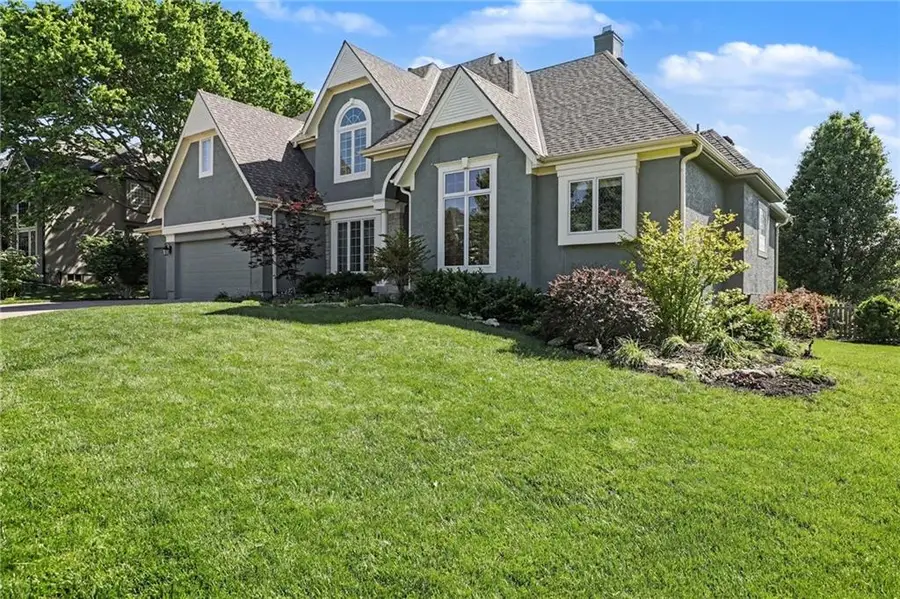 14716 Carter Street, Overland Park, KS 66221 - #2