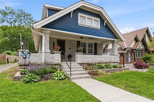 7520 Oak Street, Kansas City, MO 64114