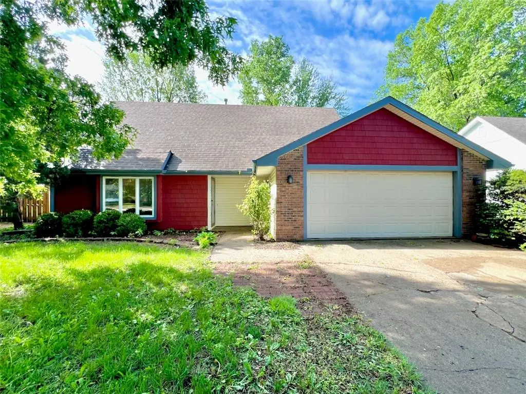 3017 W 23rd Terrace, Lawrence, KS 66047 - #1