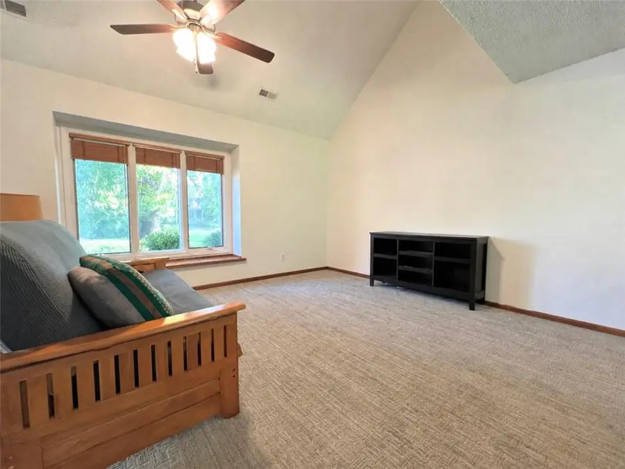 3017 W 23rd Terrace, Lawrence, KS 66047 - #3