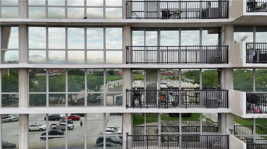 600 E Admiral Boulevard #604, Kansas City, MO 64106 - #3