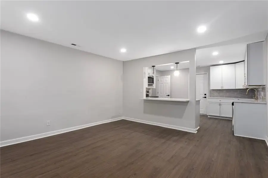 206 20th Avenue N, Greenwood, MO 64034 - #2