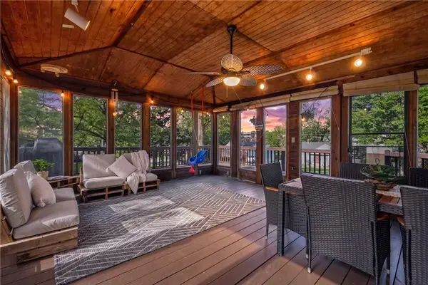 3003 NE 53rd Street, Kansas City, MO 64119