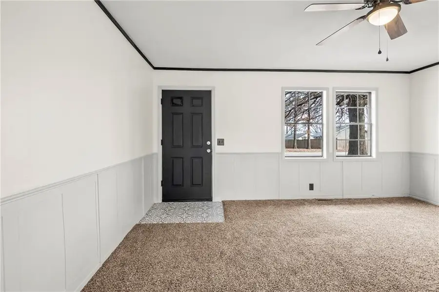 246 SE 101st Road, Warrensburg, MO 64093 - #3