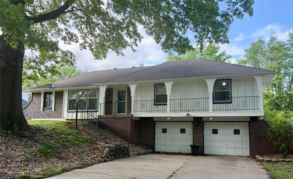3504 NE 60th Street, Gladstone, MO 64119 - #1