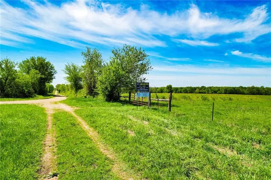 1100 Rd Rural Route, Rich Hill, MO 64779 - #3