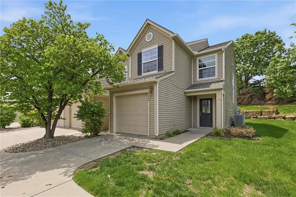 5538 N Fairmount Avenue, Kansas City, MO 64118 - #1