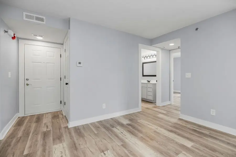 8121 N Lawndale Avenue, Kansas City, MO 64119 - #2