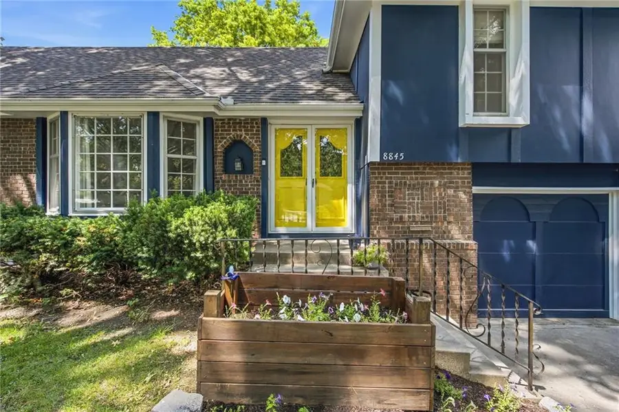 8845 Nall Avenue, Overland Park, KS 66207 - #3