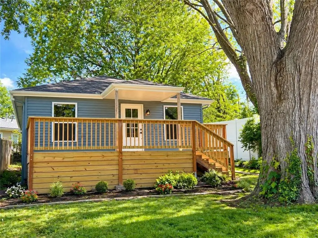 705 S Fairview Avenue, Independence, MO 64053 - #1