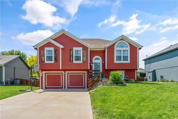 11424 N Ditzler Avenue, Kansas City, MO 64157