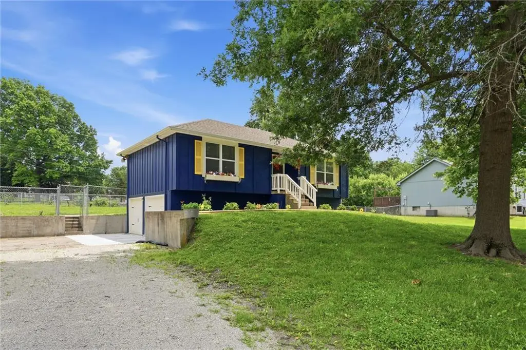 16009 Eastern Avenue, Belton, MO 64012 - #1