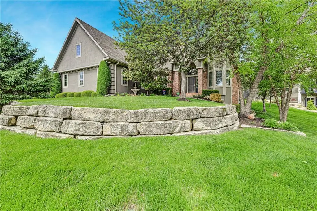 19212 W 64th Terrace, Shawnee, KS 66218 - #1