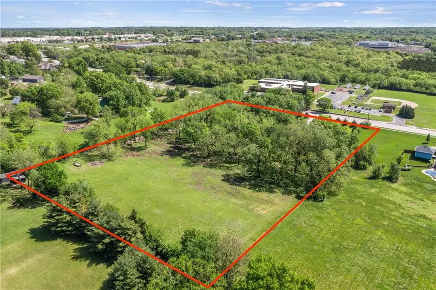 6948 Maurer Road, Shawnee, KS 66217 - #2