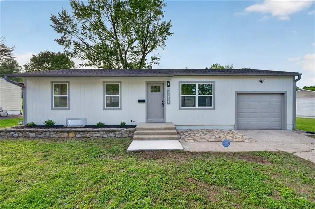1720 S Ellison Way, Independence, MO 64050 - #1