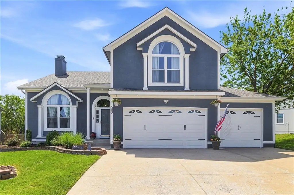1506 Horseshoe Drive, Raymore, MO 64083 - #1