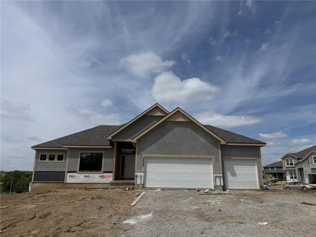 9022 N Colorado Avenue, Kansas City, MO 64156 - #1