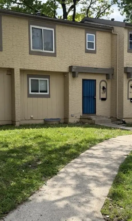 11613 Richmond Avenue, Kansas City, MO 64134