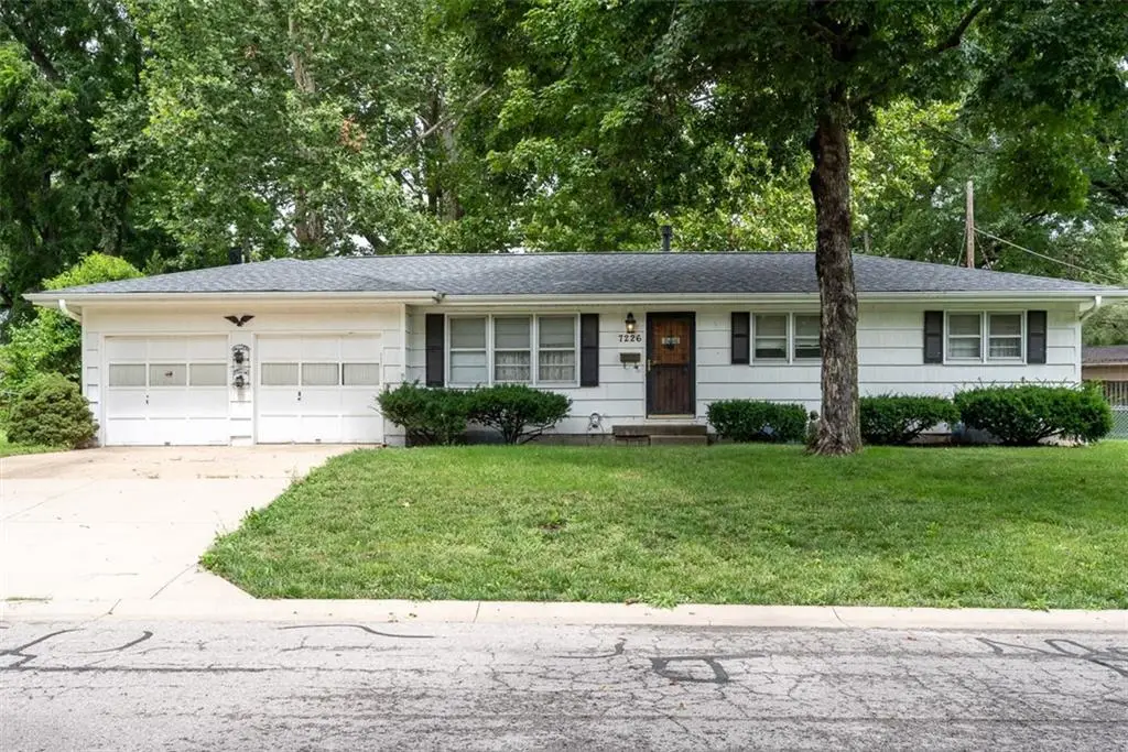 7226 Edgewood Boulevard, Shawnee, KS 66203 - #1