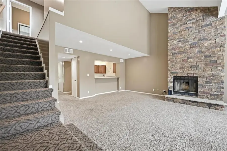 8861 W 106th Terrace, Overland Park, KS 66212 - #3