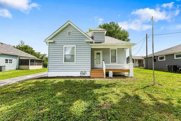3121 S 29th Street, St Joseph, MO 64503
