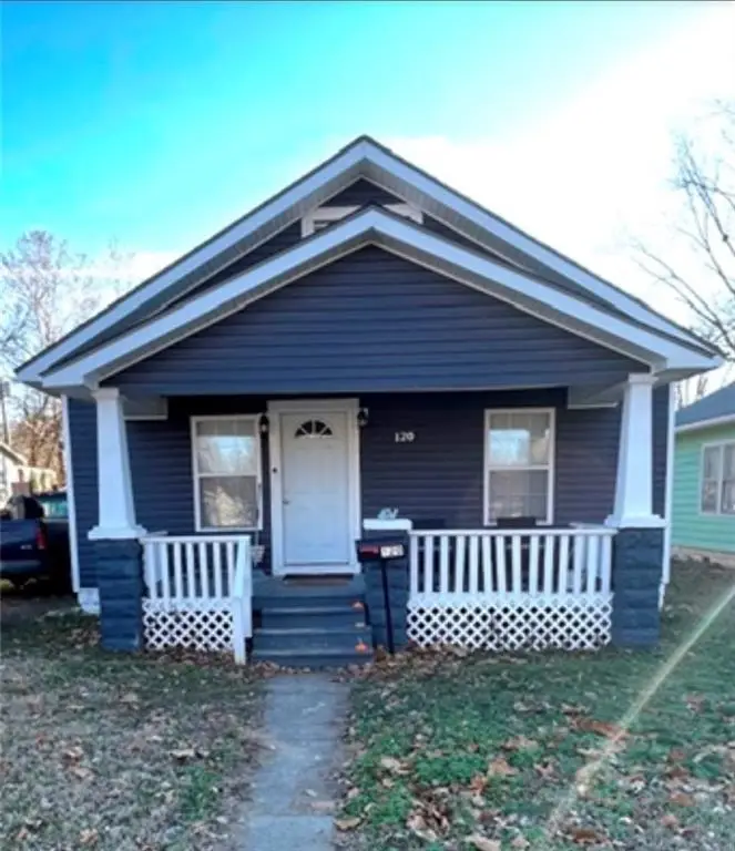 120 E 22nd Street, Pittsburg, KS 66762 - #1