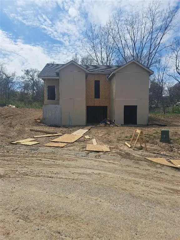 1942 N Valley Avenue, Kansas City, KS 66104 - #1