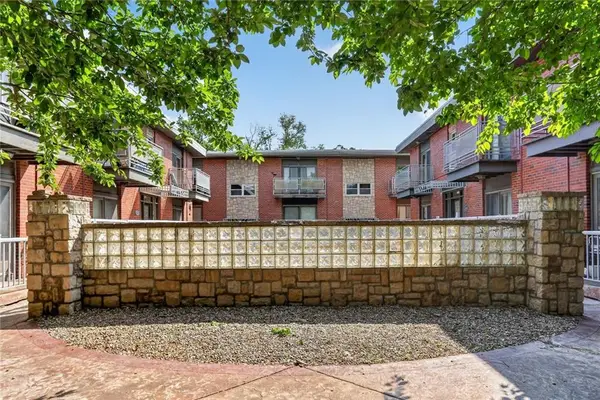 4213 Clark Avenue #5, Kansas City, MO 64111